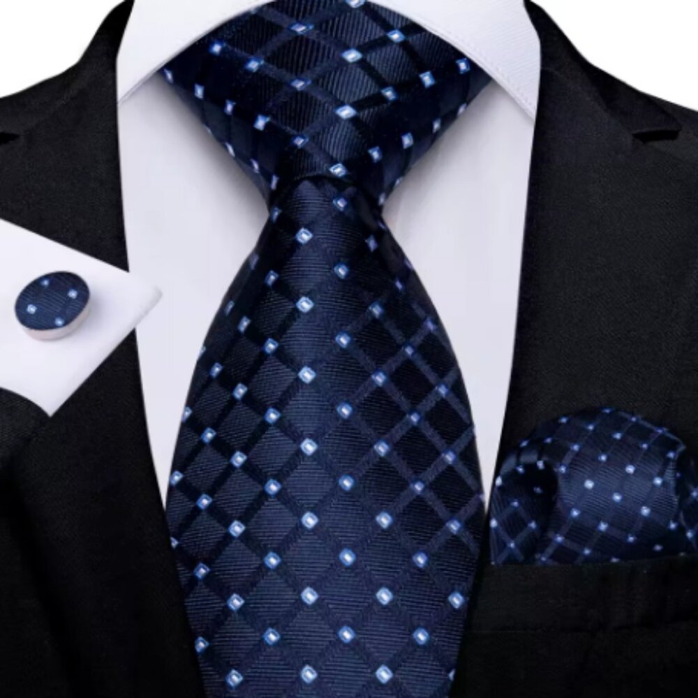 Men's Necktie with Handkerchief & Cufflinks